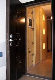 Стальные двери с МДФ для квартиры
